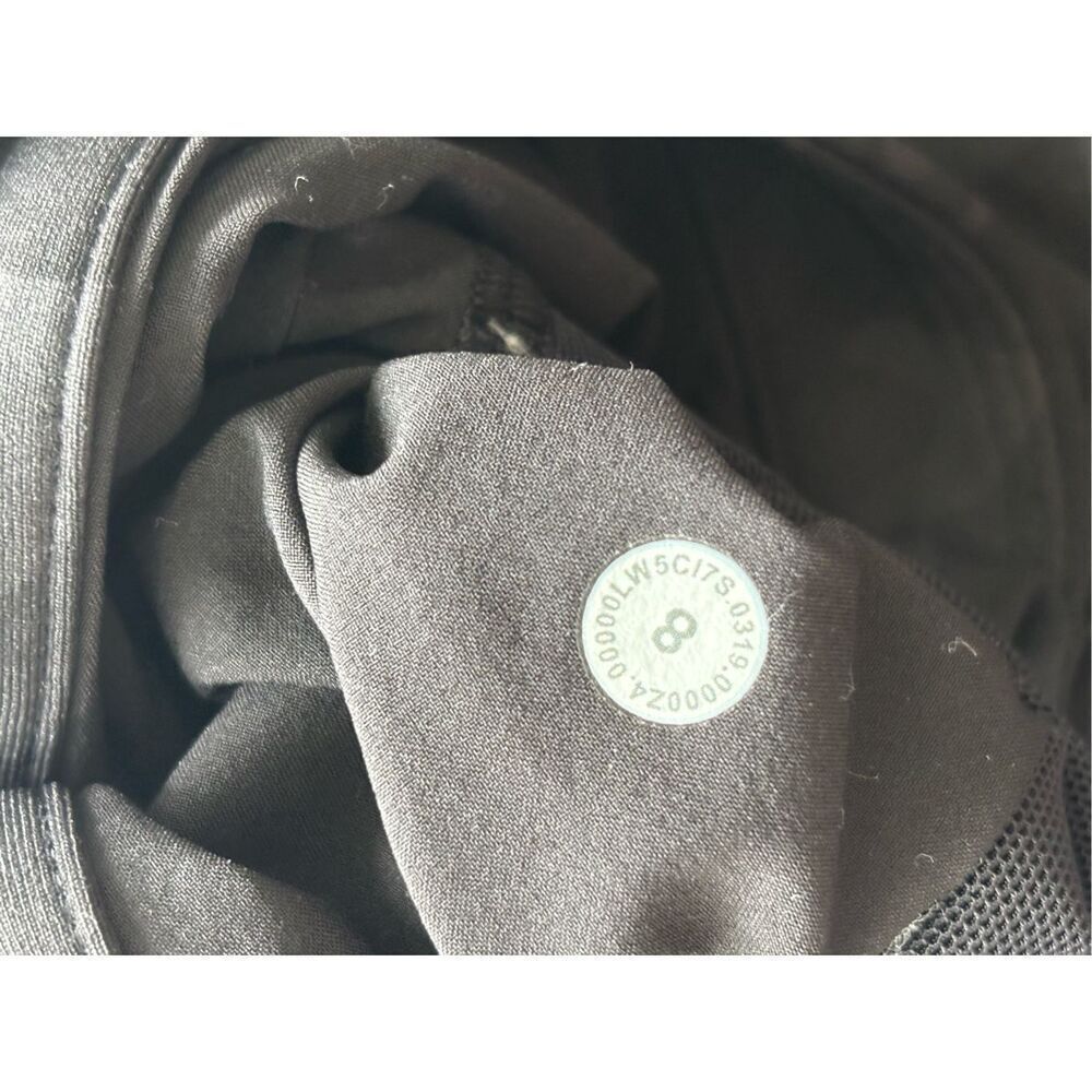 NWOT Lululemon Camo Keep Moving Pant 7/8 High-Rise l Camo Multi Grey, Sz 8 $128 - Picture 6 of 9